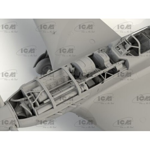 Сборная модель самолета Сборная модель 1:32 Советский истребитель Як-9Т ICM 32090 1:32