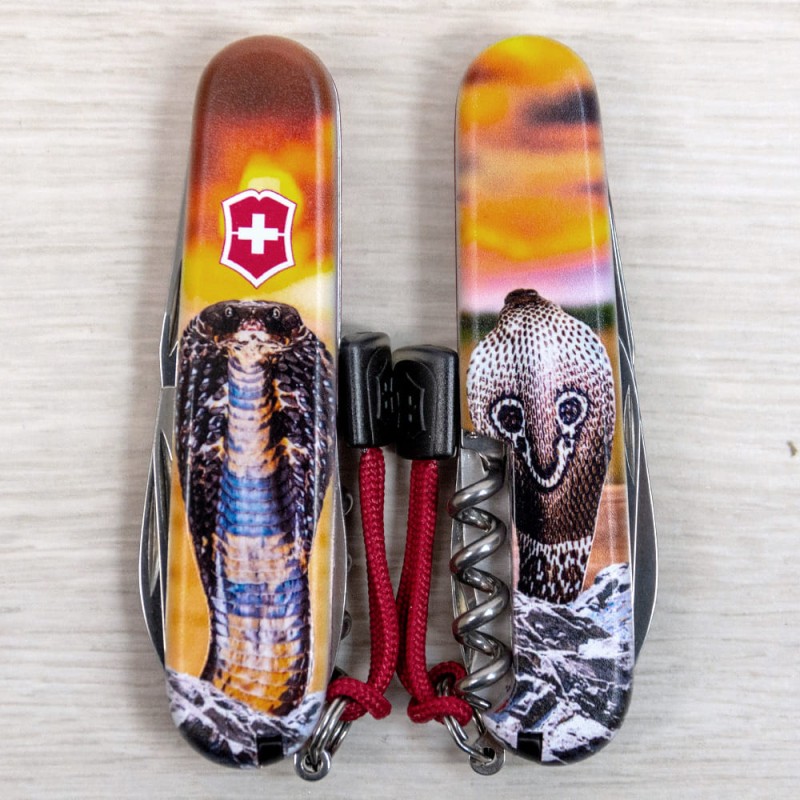Швейцарский складной нож 91мм Victorinox SPARTAN ZODIAC 1.3603.Z4230pk