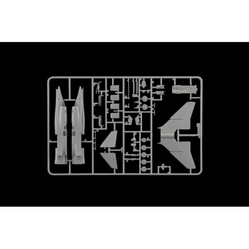 Сборная модель самолета Cборная модель 1:72 Самолет Jaguar GR.1 : GR.3 SEPECAT Италери 1459 1:72