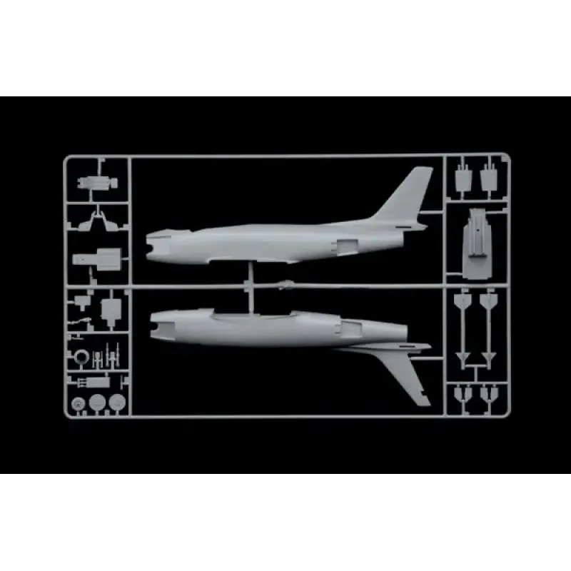 Сборная модель самолета Cборная модель 1:48 Самолет F-86E Sabre Италери 2799 1:48