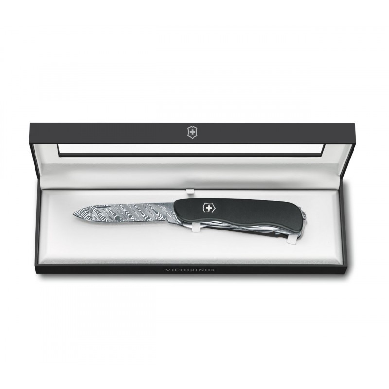 Складаний ніж Victorinox Outrider 0.8501.J17