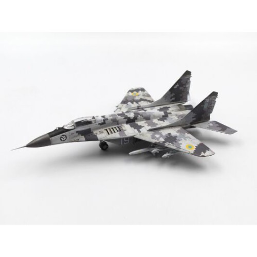 Збірна модель літака Збірна модель 1:72 "Мисливець за РЛС", МіГ-29 "9-13" український винищувач з ракетами HARM ICM 72143 1:72