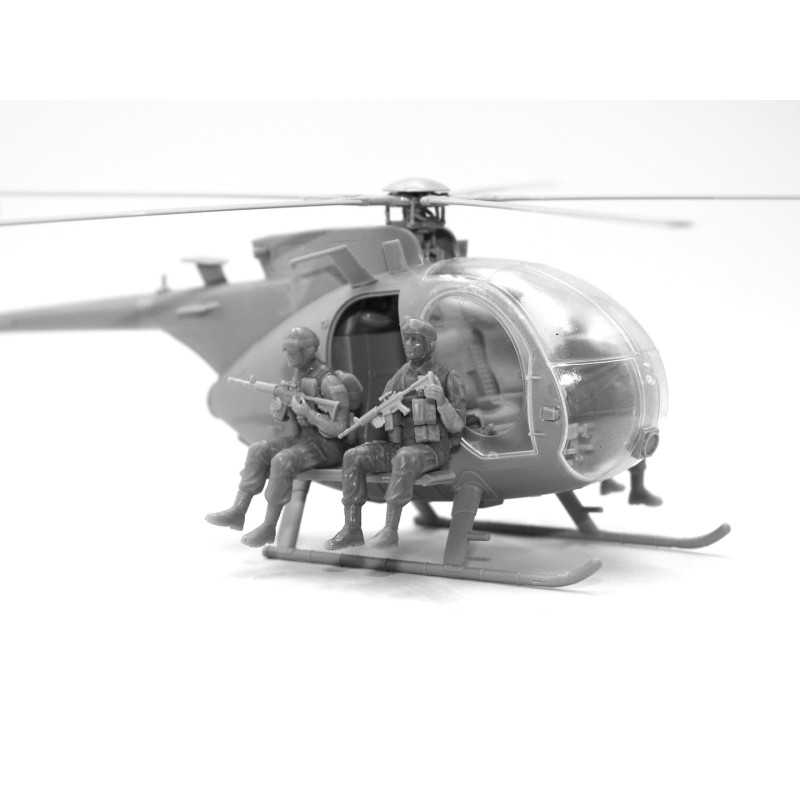 Збірна модель штурмова група Delta Force з гелікоптером MH-6J – масштаб 1:48 (48371)