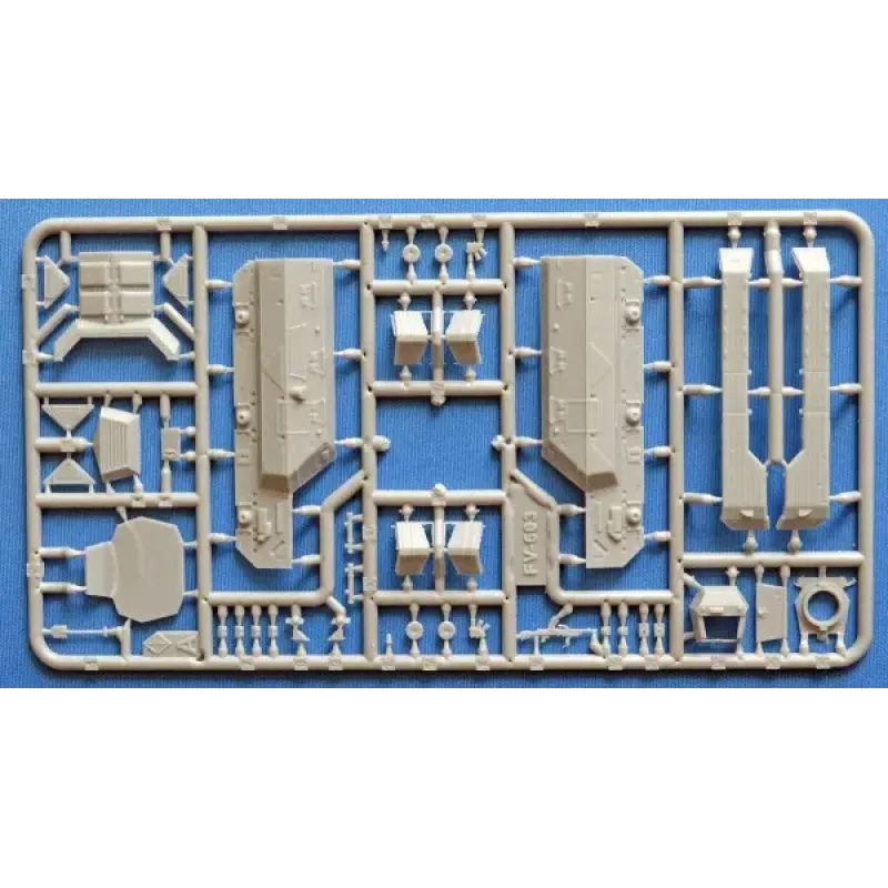 Збірна модель Британський колісний бронетранспортер FV-603B Saracen Mk.II 1:72