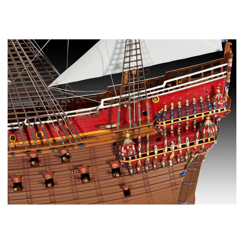 Збірна модель Збірна модель-копія Revell Шведський королівський військовий корабель Vasa, рів 4, м: 1:150