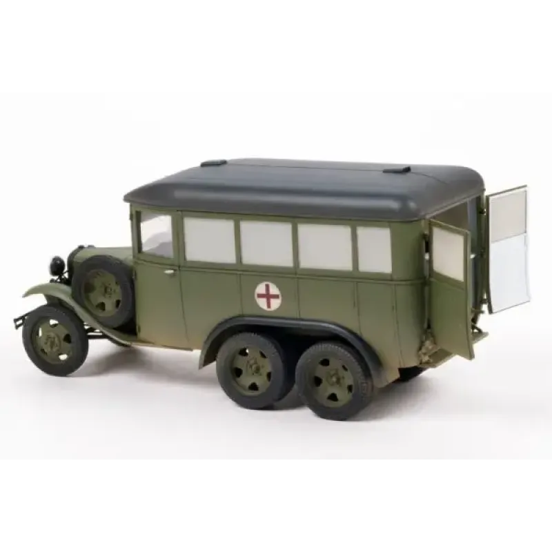 Санитарный автобус ГАЗ-05-194 1:35