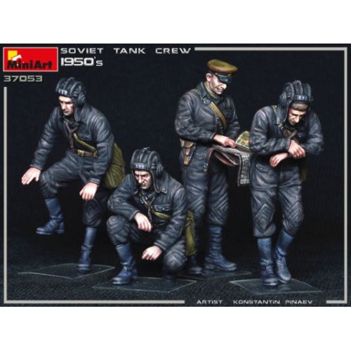 Збірна модель 1:35 Фігури радянський танковий екіпаж 1950р. Miniart 37053