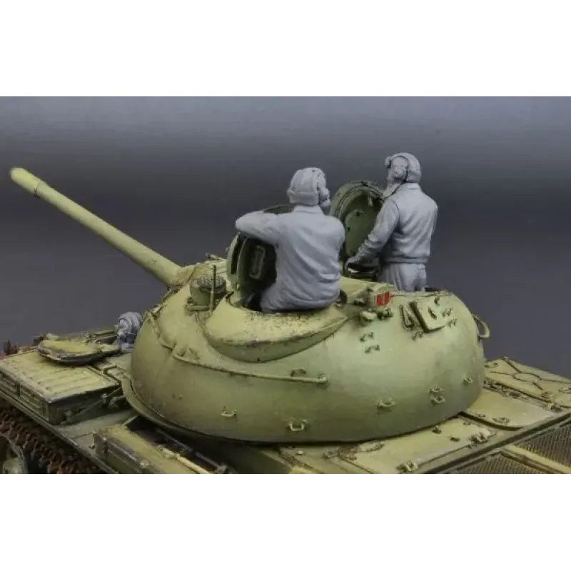 Збірна модель 1:35 Фігури радянський танковий екіпаж 1960-70р. Miniart 37037