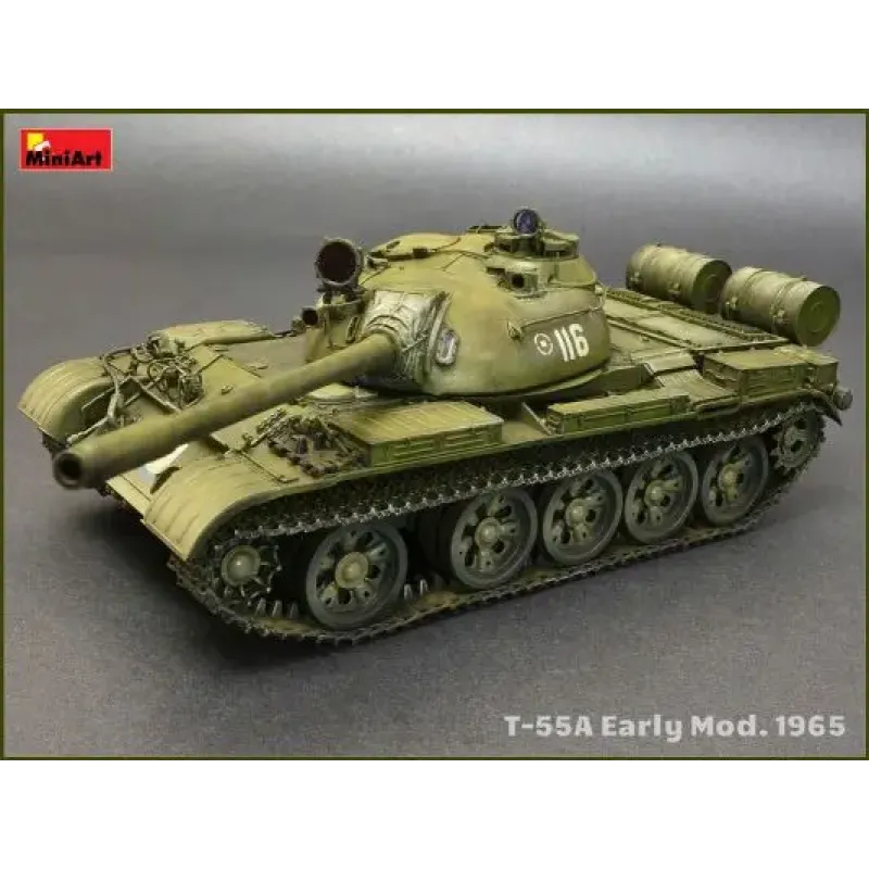Збірна модель Збірна модель 1:35 Танк Т-55А раннього зразка 1965 року MiniArt 37057