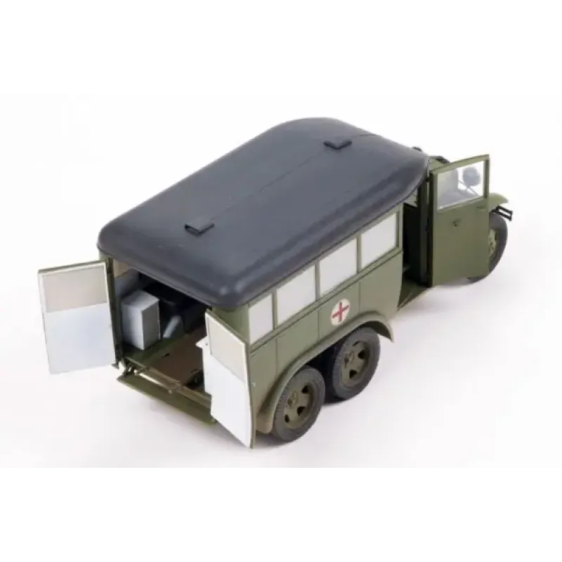 Санитарный автобус ГАЗ-05-194 1:35
