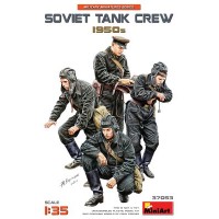 Сборная модель 1:35 Фигуры советский танковый экипаж 1950г. Миниарт 37053