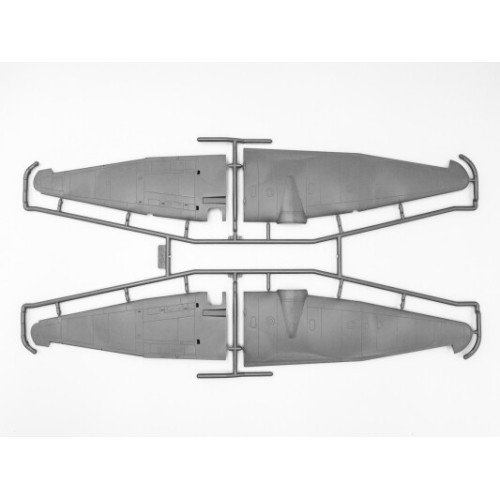 Збірна модель літака Збірна модель 1:48 Винищувач Ju-88A-8 Параван ICM 48230 1:48
