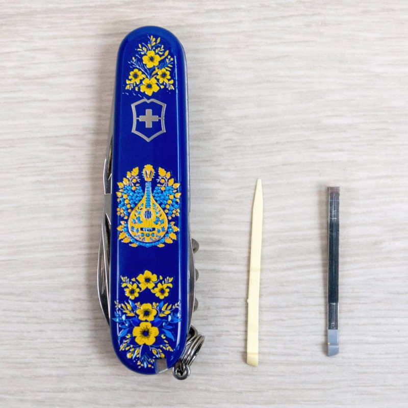 Швейцарский складной нож 91мм Victorinox SPARTAN UKRAINE 1.3603.2.T1370u