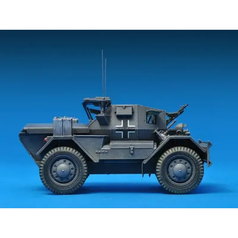 Збірна модель MA35074 DINGO Mk.II машина-розвідник з екіпажем / Pz.Kmpf. Mk.I 202 (e) (Авто)