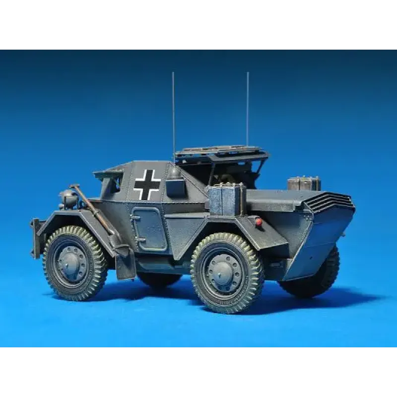 Збірна модель MA35074 DINGO Mk.II машина-розвідник з екіпажем / Pz.Kmpf. Mk.I 202 (e) (Авто)