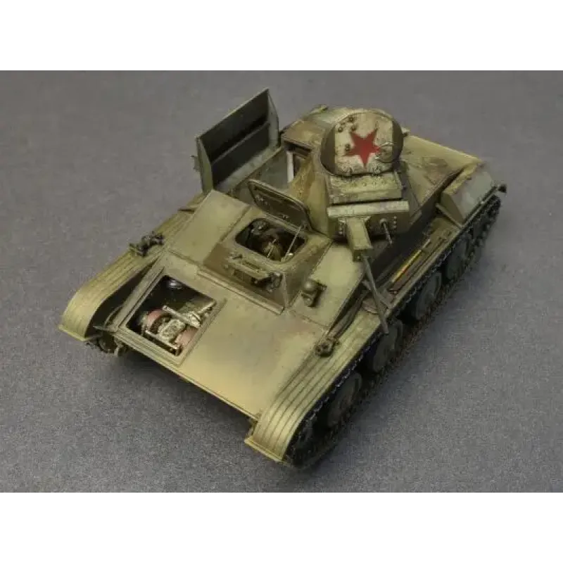 Легкий танк T-60, ранних выпусков 1:35