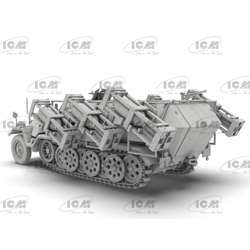 Збірна модель “Stuka zu Fuß” Sd.Kfz. 251/1 Ausf.B – масштаб 1:35 (35107)