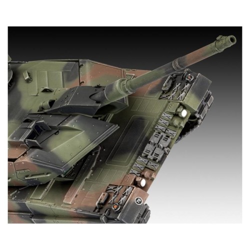 Збірна модель-копія Revell Танк Леопард 2 A6M+ рівень 5 масштаб 1:35