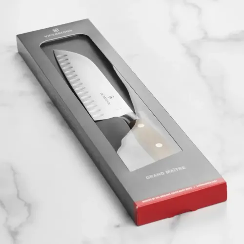 Ніж-сантоку Victorinox GRAND MAITRE WOOD 17см дерев’ян 7.7320.17G