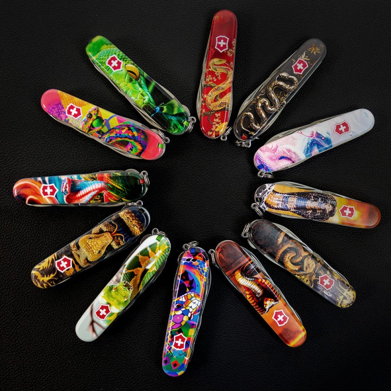 Швейцарский складной нож 91мм Victorinox CLIMBER ZODIAC 1.3703.Z4260pk