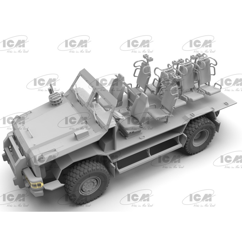 Збірна модель 1:35 «Козак-001» Український бронеавтомобіль Національної гвардії України ICM 35015