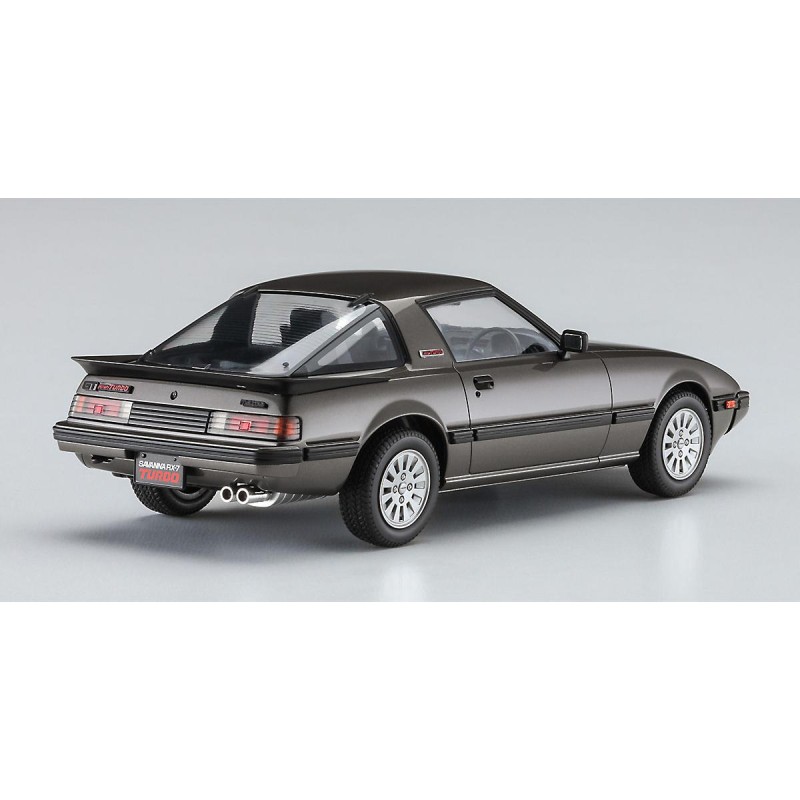 Збірна модель автомобіль – MAZDA SAVANNA RX-7(SA22C) – Hasegawa 21152