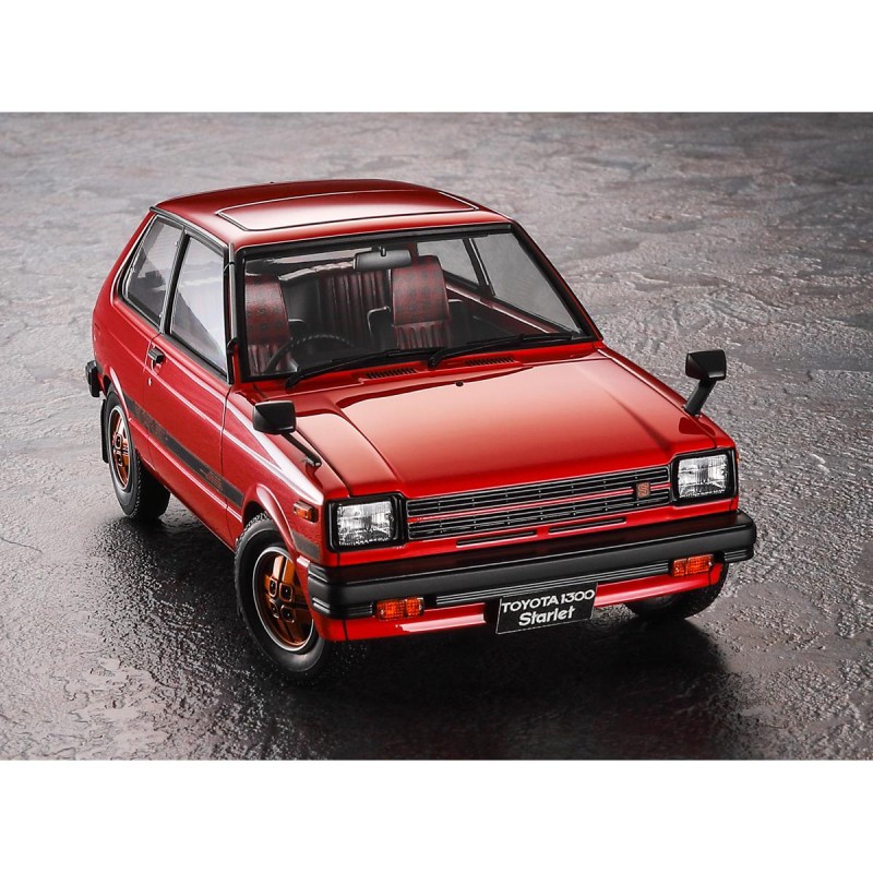 Збірна модель автомобіль – TOYOTA STARLET KP61 S – Hasegawa 21163