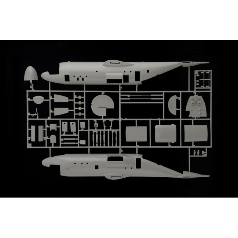 Сборная модель самолета Cборная модель 1:72 Самолет Lockheed AC 130H Spectre Италери 1310 1:72