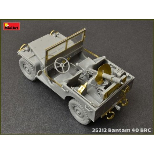 Збірна модель 1:35 Американський позашляховик Bantam 40 BRC MiniArt 35212