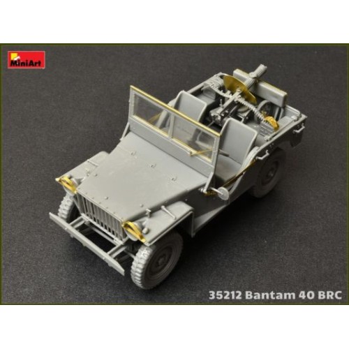 Збірна модель 1:35 Американський позашляховик Bantam 40 BRC MiniArt 35212