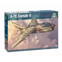 Сборная модель 1:48 Самолет А-7Е Корсар II Италери 2797