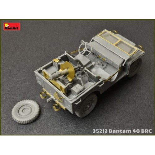 Збірна модель 1:35 Американський позашляховик Bantam 40 BRC MiniArt 35212