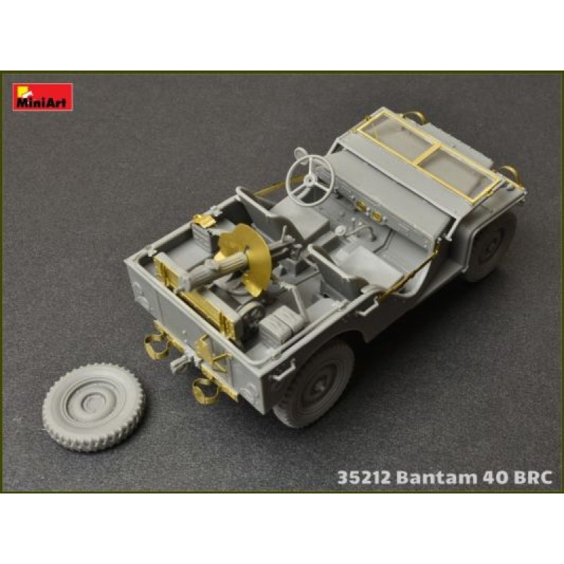 Збірна модель Збірна модель 1:35 Американський позашляховик Bantam 40 BRC MiniArt 35212