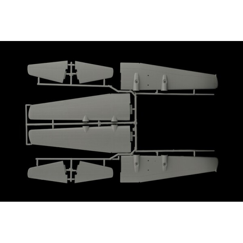 Сборная модель самолета Cборная модель 1:72 Самолет Lockheed AC 130H Spectre Италери 1310 1:72