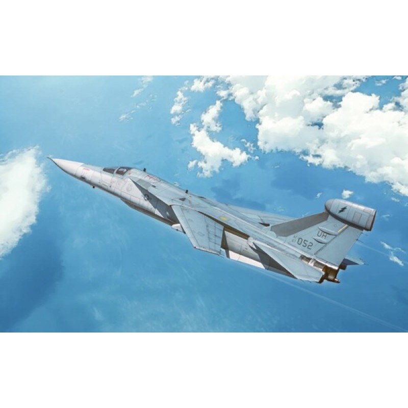 Збірна модель літака Збірна модель 1:72 Літак EF - 111 A Raven Італері 1235 1:72