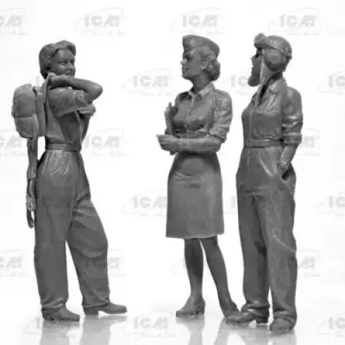 Сборная модель 1:32 Фигуры женщины-пилоты на службе ВВС США (1943-1945) ICM 32108