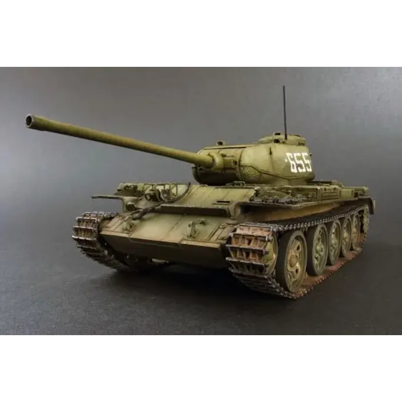 Средний танк Т-44 M 1:35