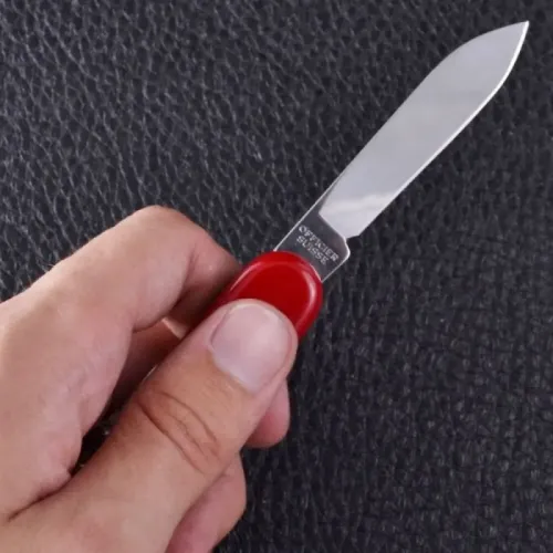 Складаний ніж Victorinox SPORTSMAN 0.3803.B1