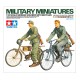 Збірна модель Tamiya – фігури німецьких солдат на велосипедах 1:35 German Soldiers with Bicycle 35240