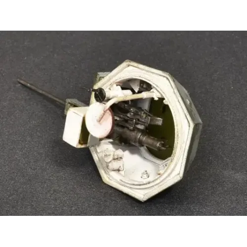 Легкий танк Т-60 заводу №37, ранніх випусків з інтер'єром 1:35