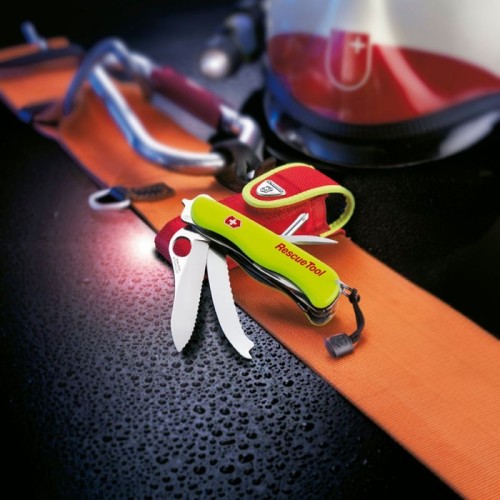 Швейцарский складной нож 111мм Victorinox RESCUETOOL 0.8623.MWN