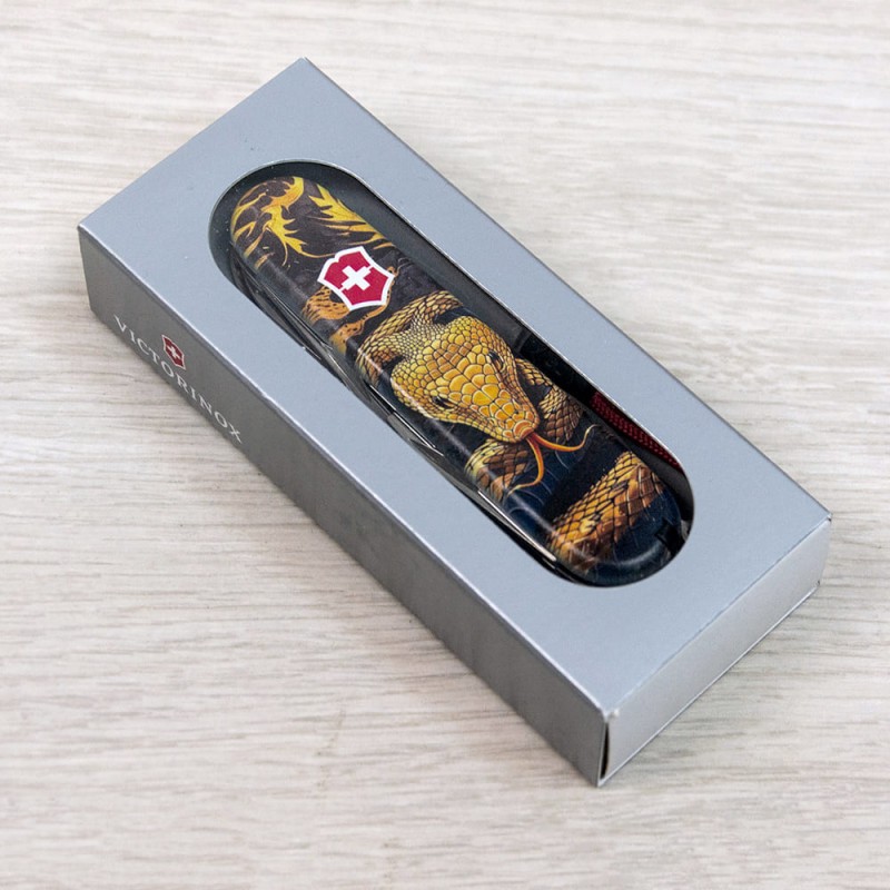 Складаний ніж Victorinox HUNTSMAN ZODIAC Дерев'яна змія 1.3713.3.Z4280pk