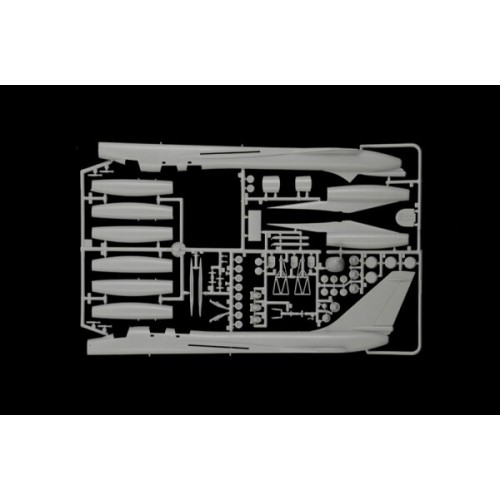 Збірна модель літака Збірна модель 1:72 Літак B-58 Hustler Italeri 1142 1:72