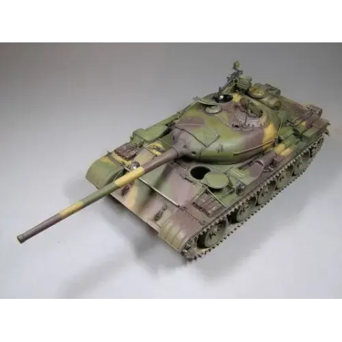 Средний танк T-54-1 с полным интерьером 1:35