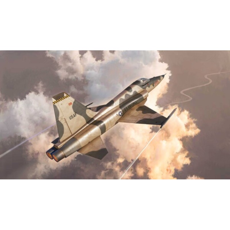 Сборная модель самолета Cборная модель 1:48 Самолет F-5E Тигр II Италери 2827 1:48