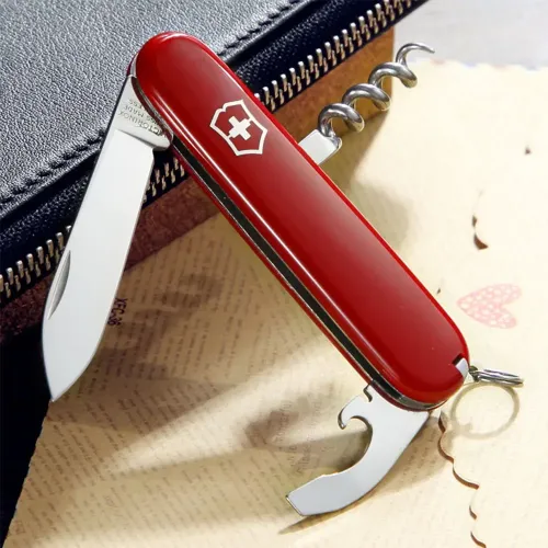 Швейцарский складной нож Victorinox WAITER 84мм 0.3303