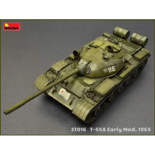 Средний танк Т-55А образца 1965 г., ранний с интерьером 1:35