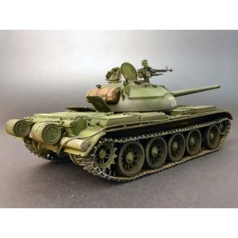 Збірна модель Середній танк T-54-3, 1951 р. 1:35
