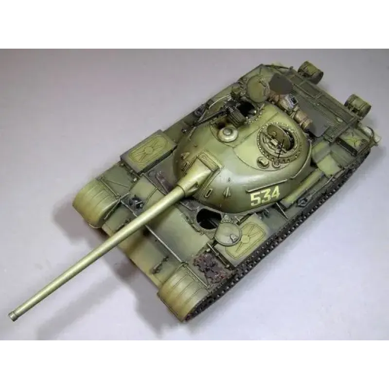 Средний танк T-54-2 с полным интерьером, 1949 г. 1:35