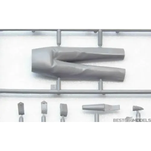Сборная модель 1:16 Фигура Гренадер Королевской гвардии Великобритании ICM 16001